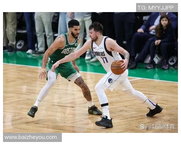 东契奇狂砍73分刷新现役得分纪录独行侠击败太阳终结对手11连胜